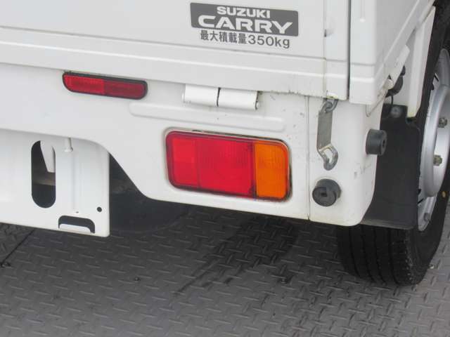 スズキ キャリイトラック ６６０ ＫＣエアコン・パワステ ３方開 オートギヤシフト車 ４ＷＤ H27年 (東北) 99