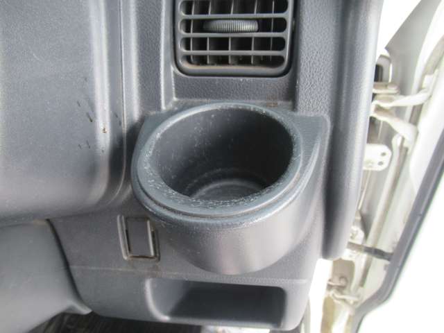 スズキ キャリイトラック ６６０ ＫＣエアコン・パワステ ３方開 オートギヤシフト車 ４ＷＤ H27年 (東北) 99