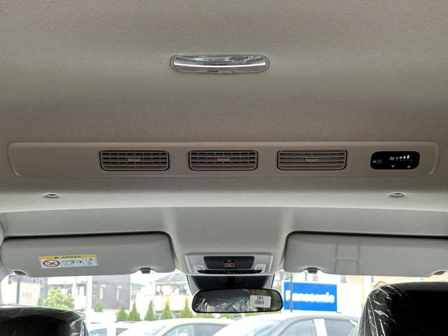 ホンダ フリード　ハイブリッド １．５ Ｅ：ＨＥＶ エアー ＥＸ R7年 (関東) 99