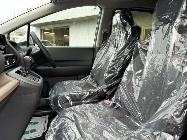 ホンダ フリード　ハイブリッド １．５ Ｅ：ＨＥＶ エアー ＥＸ R7年 (関東) 99