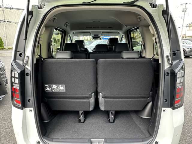 ホンダ フリード　ハイブリッド １．５ Ｅ：ＨＥＶ エアー ＥＸ R7年 (関東) 99