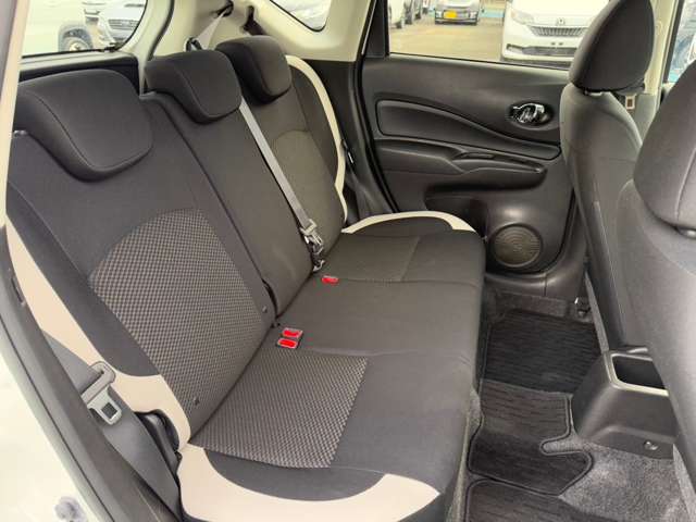 日産 ノート １．２ Ｅ－ＰＯＷＥＲ Ｘ R1年 (九州・沖縄) 99