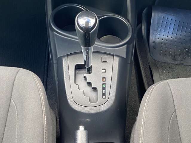 トヨタ アクア １．５ Ｓ スタイルブラック R3年 (九州・沖縄) 99