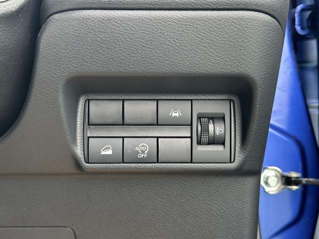 三菱 ｅＫクロス ６６０ Ｇ R4年 (東海) 99