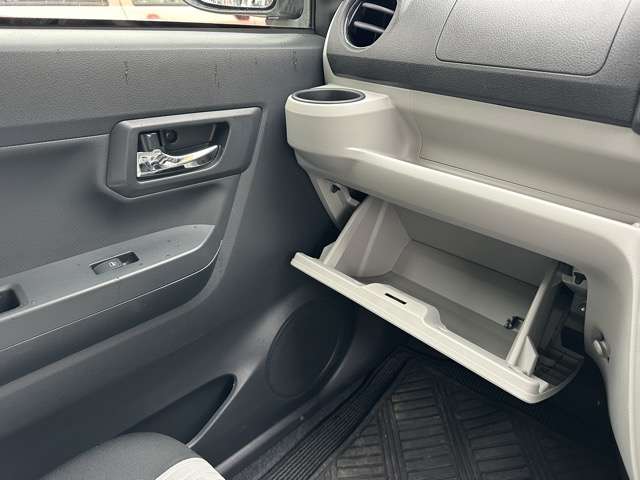 トヨタ ピクシス　エポック ６６０ Ｘ ＳＡＩＩＩ R1年 (東海) 99