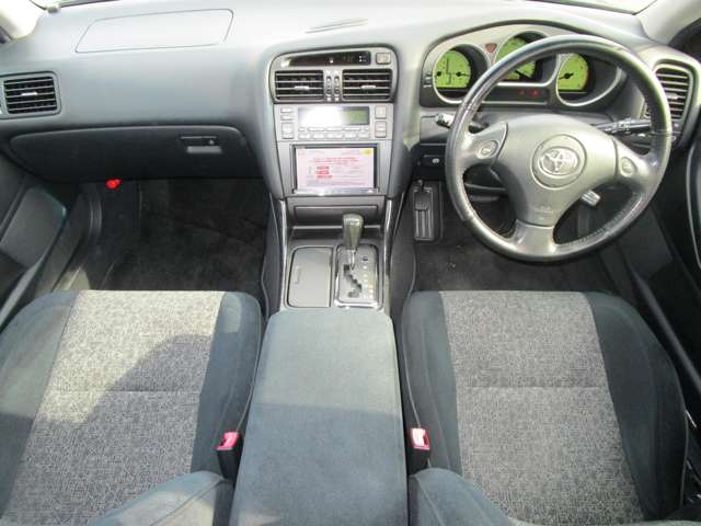 トヨタ アリスト ３．０ Ｓ３００ベルテックスエディション H13年 (中国) 99