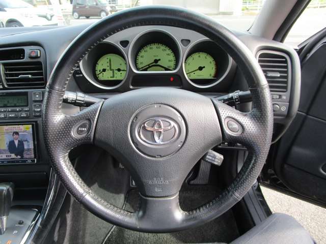 トヨタ アリスト ３．０ Ｓ３００ベルテックスエディション H13年 (中国) 99