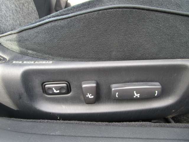 トヨタ アリスト ３．０ Ｓ３００ベルテックスエディション H13年 (中国) 99