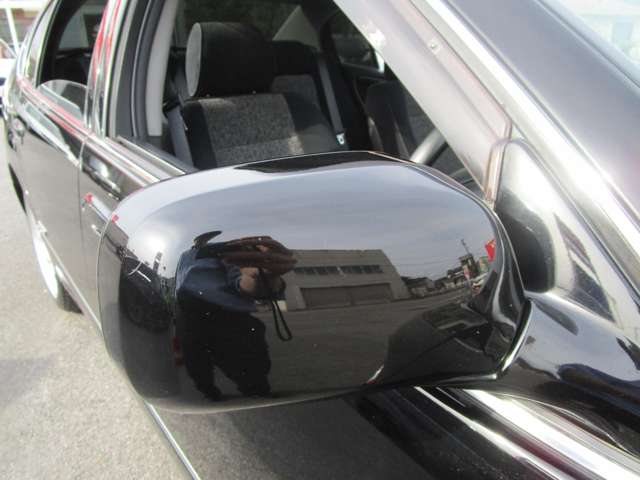 トヨタ アリスト ３．０ Ｓ３００ベルテックスエディション H13年 (中国) 99