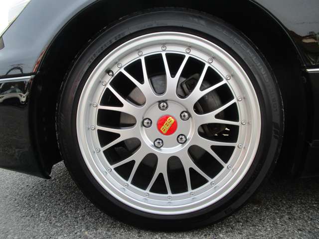 トヨタ アリスト ３．０ Ｓ３００ベルテックスエディション H13年 (中国) 99