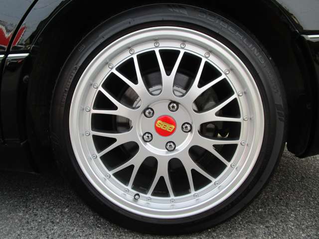 トヨタ アリスト ３．０ Ｓ３００ベルテックスエディション H13年 (中国) 99