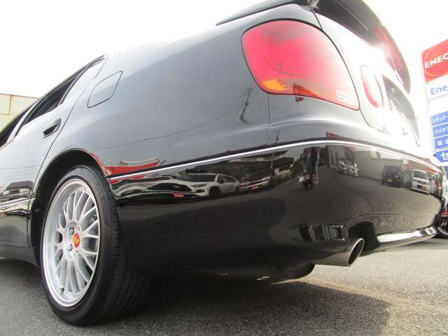 トヨタ アリスト ３．０ Ｓ３００ベルテックスエディション H13年 (中国) 99