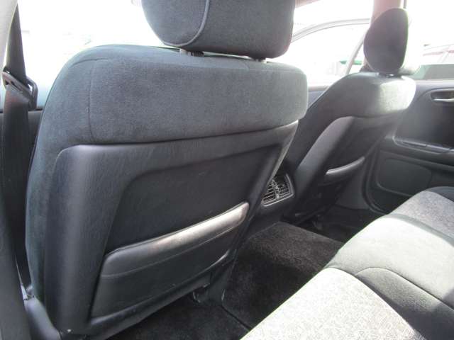 トヨタ アリスト ３．０ Ｓ３００ベルテックスエディション H13年 (中国) 99