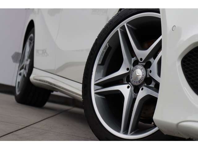 メルセデスベンツ Ｂクラス Ｂ２５０ ４マティック スポーツ ４ＷＤ H27年 (近畿) 99