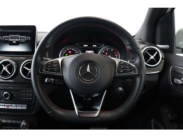 メルセデスベンツ Ｂクラス Ｂ２５０ ４マティック スポーツ ４ＷＤ H27年 (近畿) 99