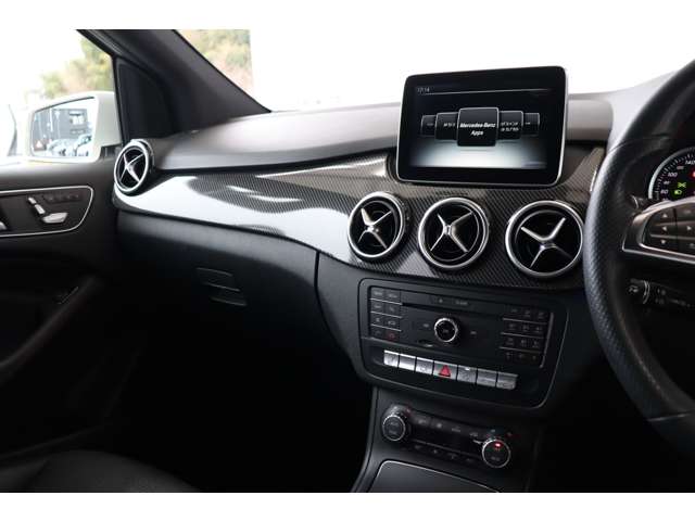 メルセデスベンツ Ｂクラス Ｂ２５０ ４マティック スポーツ ４ＷＤ H27年 (近畿) 99