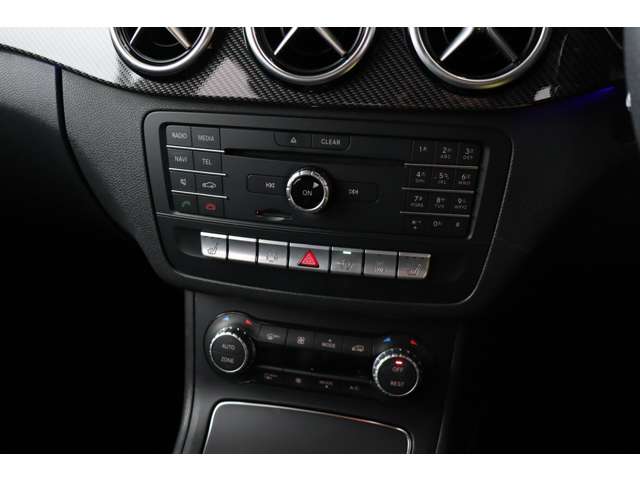 メルセデスベンツ Ｂクラス Ｂ２５０ ４マティック スポーツ ４ＷＤ H27年 (近畿) 99