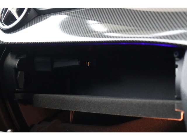 メルセデスベンツ Ｂクラス Ｂ２５０ ４マティック スポーツ ４ＷＤ H27年 (近畿) 99