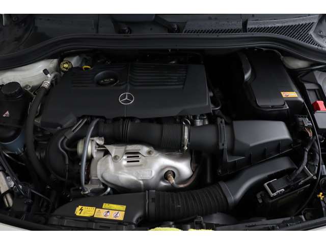 メルセデスベンツ Ｂクラス Ｂ２５０ ４マティック スポーツ ４ＷＤ H27年 (近畿) 99