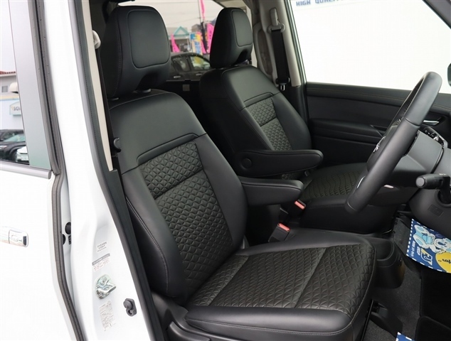 日産 セレナ １．４ Ｅ－ＰＯＷＥＲ ハイウェイスターＶ R6年 (関東) 99