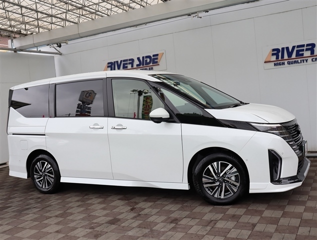 日産 セレナ １．４ Ｅ－ＰＯＷＥＲ ハイウェイスターＶ R6年 (関東) 99