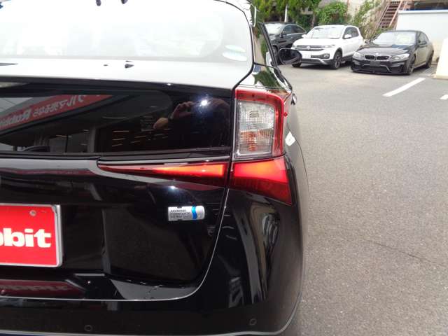 トヨタ プリウス １．８ Ａ ツーリングセレクション R2年 (中国) 99