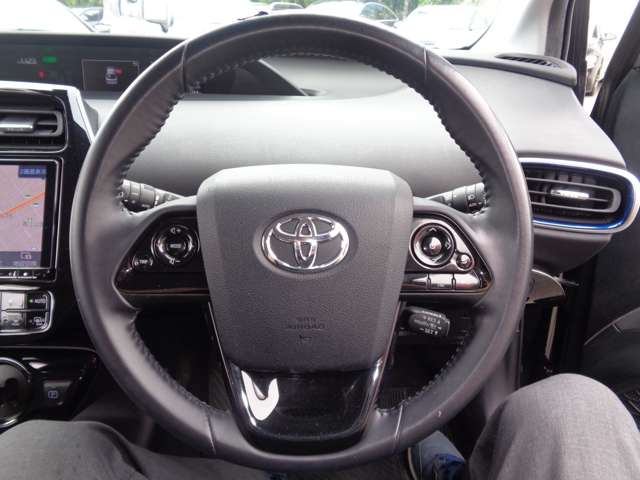 トヨタ プリウス １．８ Ａ ツーリングセレクション R2年 (中国) 99