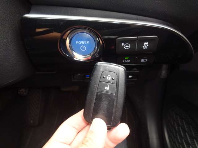 トヨタ プリウス １．８ Ａ ツーリングセレクション R2年 (中国) 99