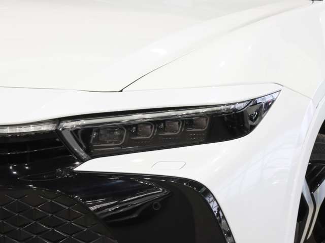 トヨタ クラウン　クロスオーバー　ハイブリッド ２．５ Ｇ アドバンスト レザー パッケージ Ｅ－ＦＯＵＲ ４ＷＤ R4年 (関東) 99