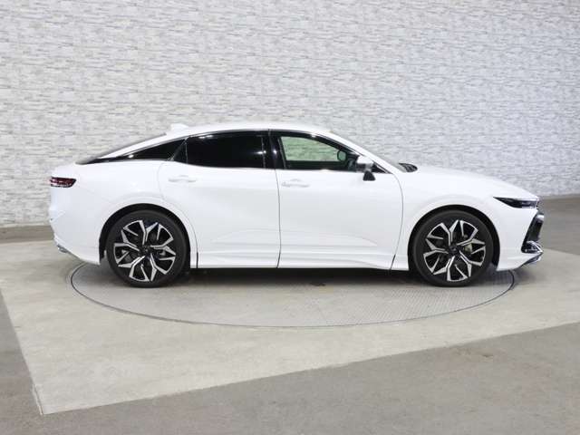 トヨタ クラウン　クロスオーバー　ハイブリッド ２．５ Ｇ アドバンスト レザー パッケージ Ｅ－ＦＯＵＲ ４ＷＤ R4年 (関東) 99