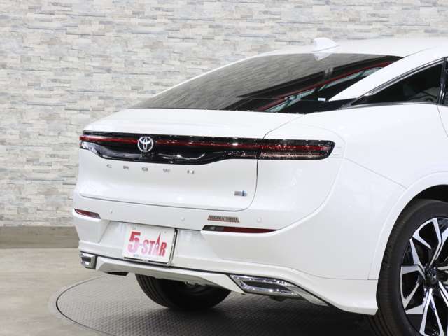 トヨタ クラウン　クロスオーバー　ハイブリッド ２．５ Ｇ アドバンスト レザー パッケージ Ｅ－ＦＯＵＲ ４ＷＤ R4年 (関東) 99