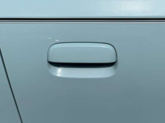 ルノー トゥインゴ インテンス　キャンバストップ R5年 (近畿) 99