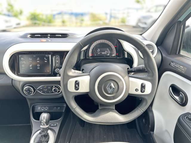 ルノー トゥインゴ インテンス　キャンバストップ R5年 (近畿) 99