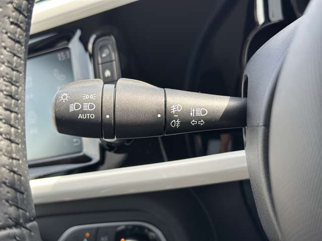 ルノー トゥインゴ インテンス　キャンバストップ R5年 (近畿) 99