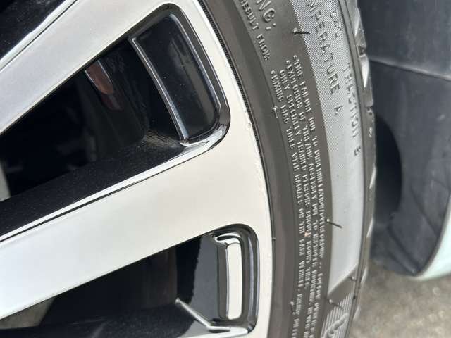 ルノー トゥインゴ インテンス　キャンバストップ R5年 (近畿) 99