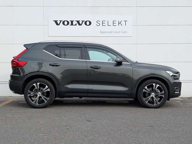 ボルボ ＸＣ４０ Ｔ４ ＡＷＤ インスクリプション ４ＷＤ H30年 (東北) 99