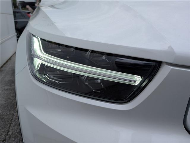 ボルボ ＸＣ４０ Ｂ４ ＡＷＤ インスクリプション ４ＷＤ R4年 (東北) 99