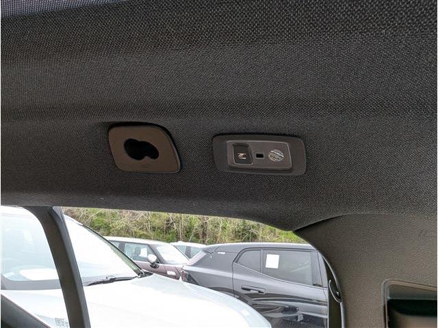 ボルボ ＸＣ４０ Ｂ４ ＡＷＤ インスクリプション ４ＷＤ R4年 (東北) 99