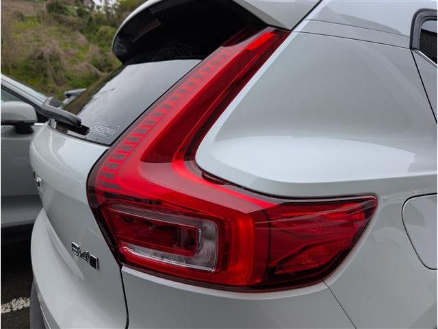 ボルボ ＸＣ４０ Ｂ４ ＡＷＤ インスクリプション ４ＷＤ R4年 (東北) 99