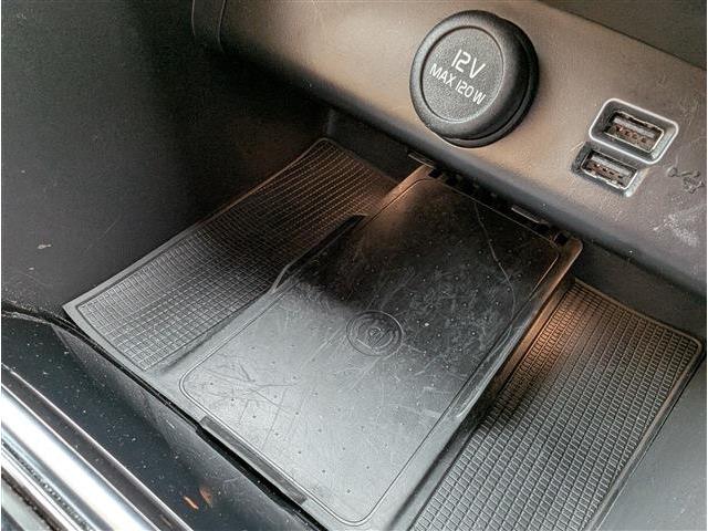 ボルボ ＸＣ４０ Ｂ４ ＡＷＤ インスクリプション ４ＷＤ R4年 (東北) 99