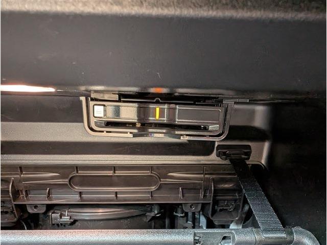 ボルボ ＸＣ４０ Ｂ４ ＡＷＤ インスクリプション ４ＷＤ R4年 (東北) 99