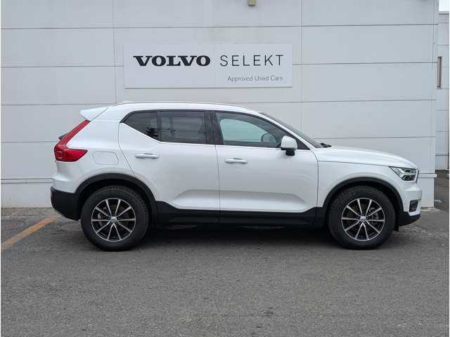 ボルボ ＸＣ４０ Ｂ４ ＡＷＤ インスクリプション ４ＷＤ R4年 (東北) 99