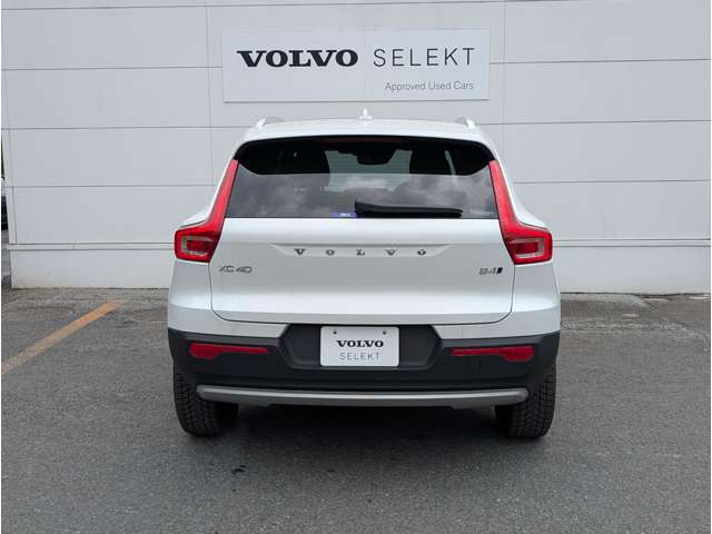ボルボ ＸＣ４０ Ｂ４ ＡＷＤ インスクリプション ４ＷＤ R4年 (東北) 99