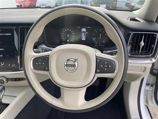 ボルボ Ｓ６０ Ｔ４　モメンタム R1年 (東北) 99