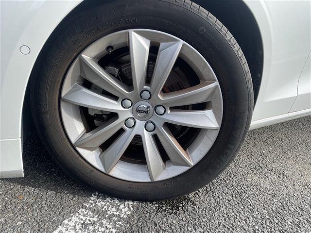 ボルボ Ｓ６０ Ｔ４　モメンタム R1年 (東北) 99