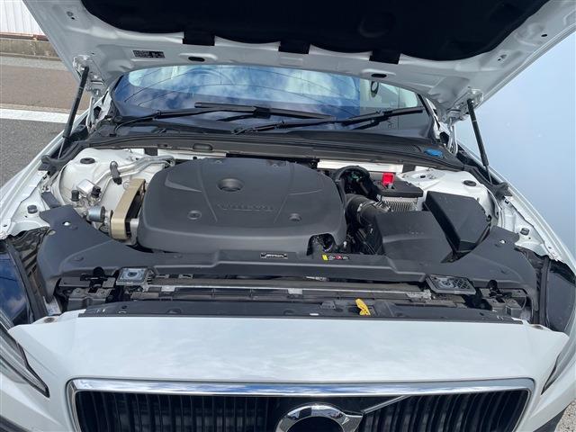 ボルボ Ｓ６０ Ｔ４　モメンタム R1年 (東北) 99