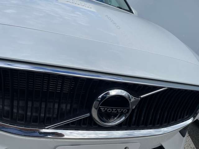 ボルボ Ｓ６０ Ｔ４　モメンタム R1年 (東北) 99