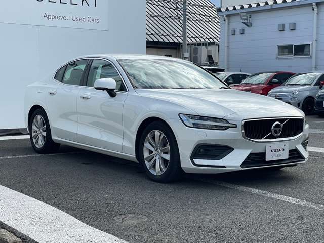 ボルボ Ｓ６０ Ｔ４　モメンタム R1年 (東北) 99