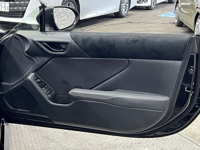 トヨタ ＧＲ８６ ２．４ ＲＺ R4年 (関東) 99