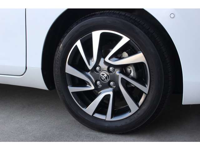 トヨタ アクア １．５ Ｚ R4年 (関東) 99